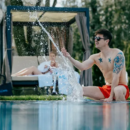 Aqua Blu Hotel Hotel
